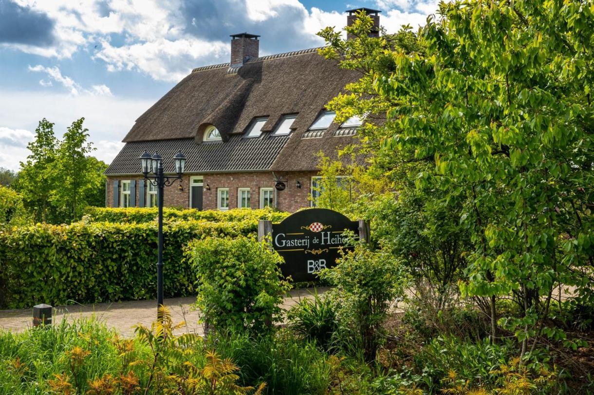 Gasterij De Heihorst Bed & Breakfast Someren Exterior photo